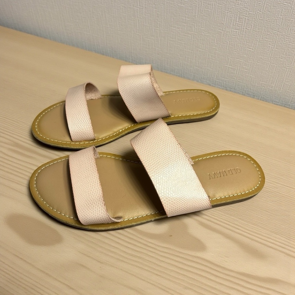 Old Navy Blush Pink Double Strap Slide Sandals Women’s 7 Summer